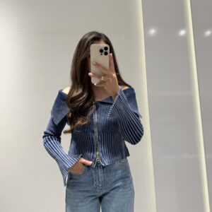 Dilvin Soluk Efektli Kol Yırtmaç Detaylı Fermuarlı Triko Hırka -MAVİ