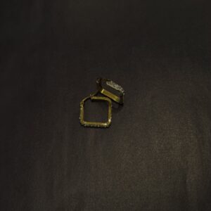 Çelik Taş Detay Küpe -GOLD